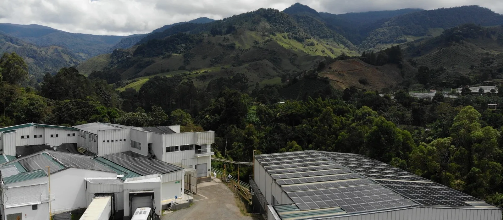 Servicio Energía solar para el sector industrial - Voreios Energía